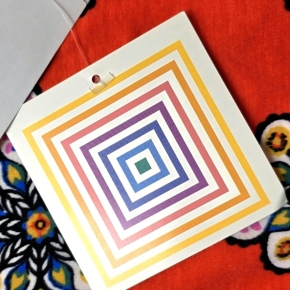 LuLaRoe Julia Dress XL Red Floral Geometric Bodycon Stretch NWT - Picture 4 of 10